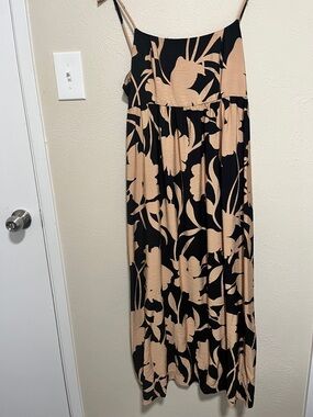 a new day Black and Tan Floral Maxi Dress